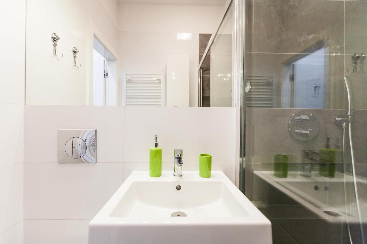 Vintage Tomasza Apartment Краков Экстерьер фото